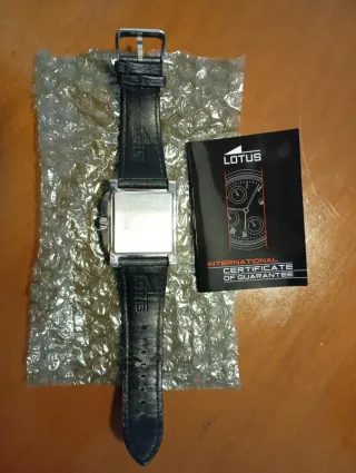 Reloj Lotus Mujer Caja y Correa Negra