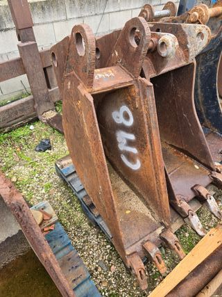 CM31 Cazo Retroexcavadora Mixta 30cm