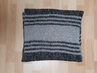 Bufanda cuello gris con lentejuelas