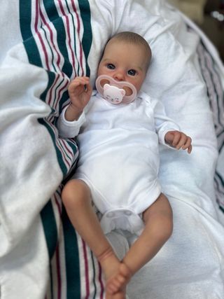 Muñeco Reborn Vinilo cuerpo de tela