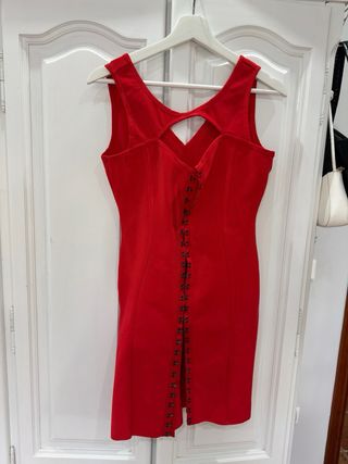 Vestido rojo escotado