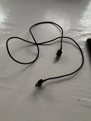 Samsung Galaxy Tab 2 Tablet + Funda Blanca