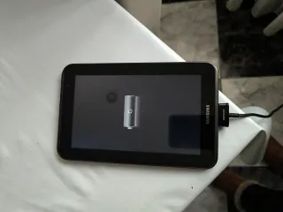 Samsung Galaxy Tab 2 Tablet + Funda Blanca