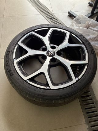 Llanta Hyundai i30N 250CV 18”