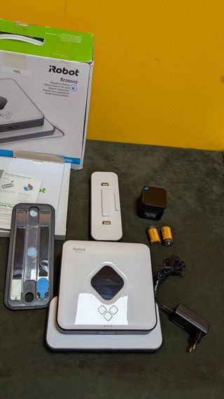 iRobot Braava 390t - Robot friegasuelos