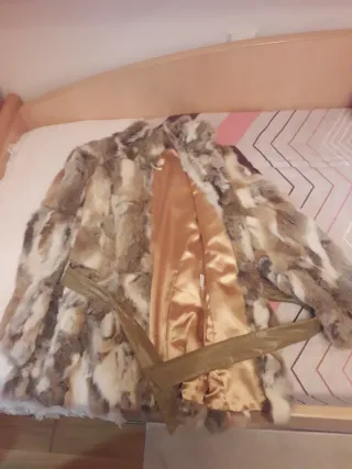Chaquetón de piel de pelo natural de conejo