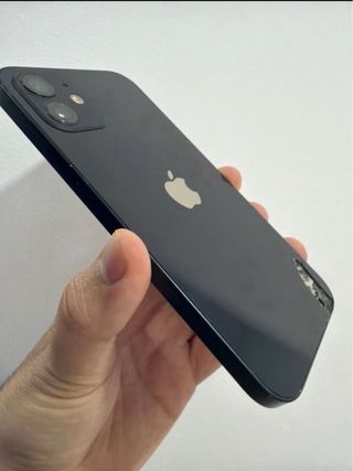 iPhone 12 Apple