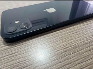 iPhone 12 Apple