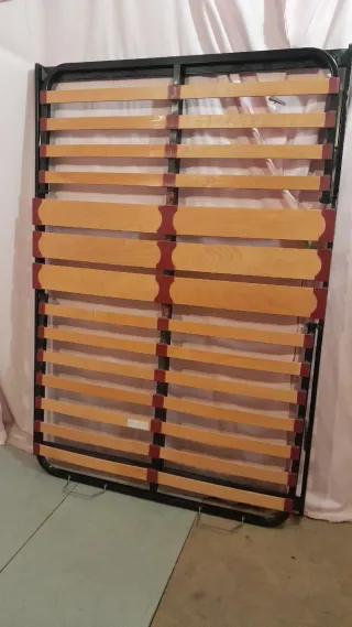 Cama Matrimonio con Cabecero y Mesitas