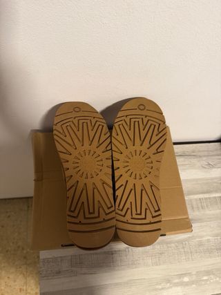 Botas UGG Beige Cortas