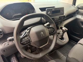 Peugeot Partner 2022