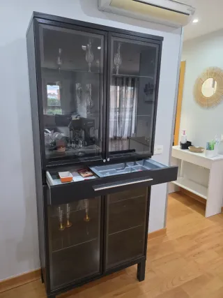 Vitrina Comedor Negra y Marrón