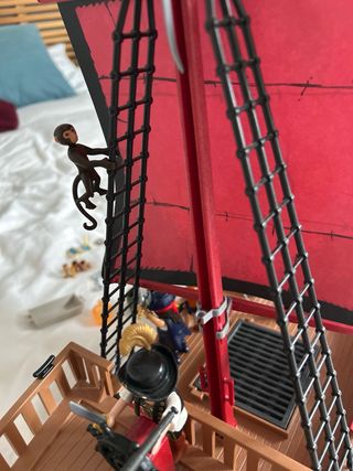 Playmobil Barco Pirata Calavera 70411