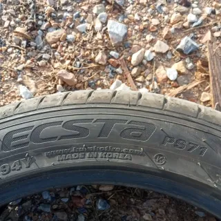 2 Kumho 225/45 R17 94V Neumáticos