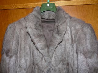 Abrigo Piel Petigris Siberiano Gris