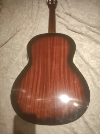 Guitarra Admira Modelo Desire