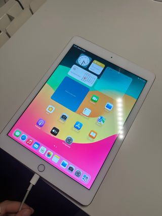 iPad 6ª Gen 32GB Rosa