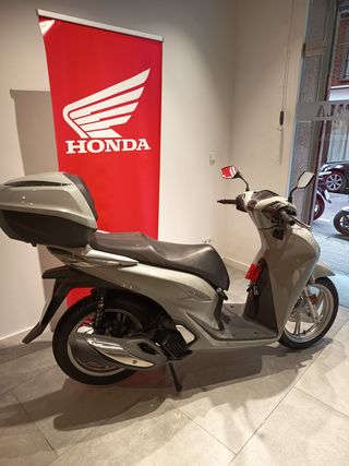 HONDA SH125 SMART BOX