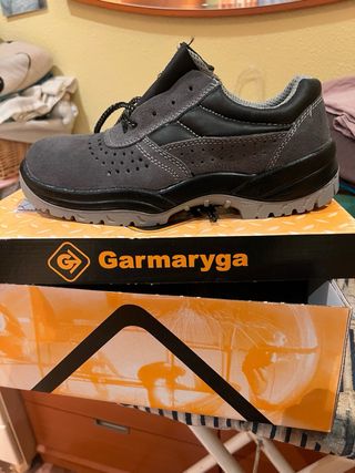 Zapatos de trabajo Garmaryga Talla 41