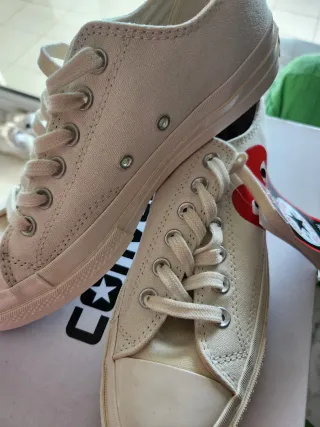 Converse x CDG Play Corazón Rojo Blanco