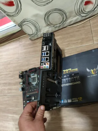 Lote 2 Placas Base LGA1150 ASUS y MSI