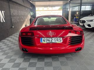 Audi R8 V8 R-Tronic Nacional