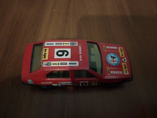 Alfa Romeo 33 Burago 1/43
