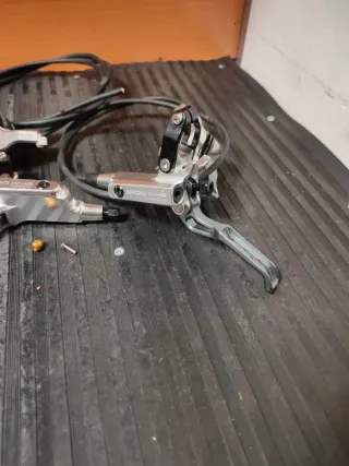 Frenos Disco 4 Pistones Bicicleta