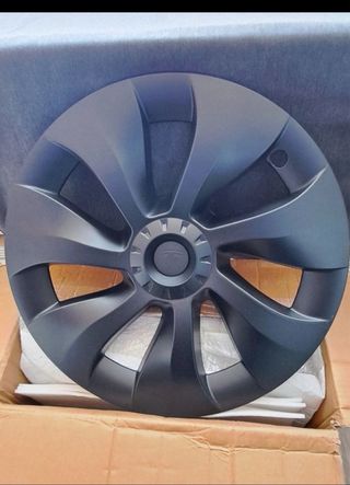 4 Tapacubos Tesla Negro Mate,como nuevos