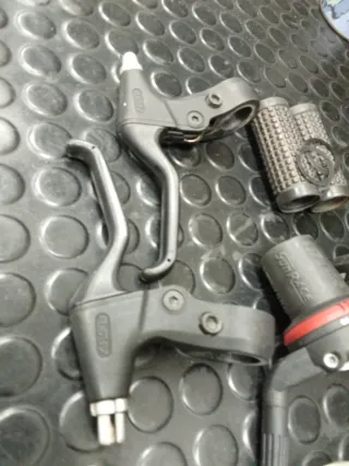 Manetas y puños cambios bicicleta 6v