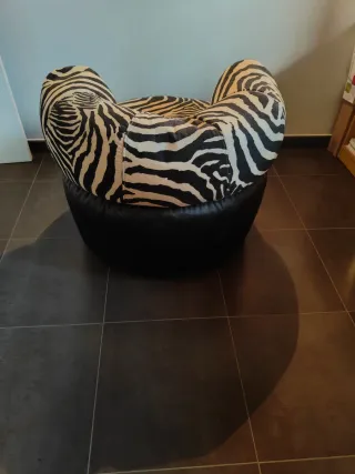 Puff con estampado de cebra