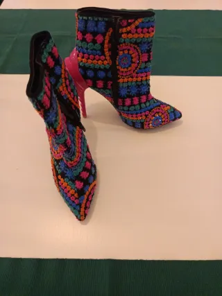 Botines Tejuelas Talla 36