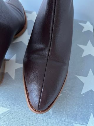 Botín tacón bajo marrón nuevos sin usar