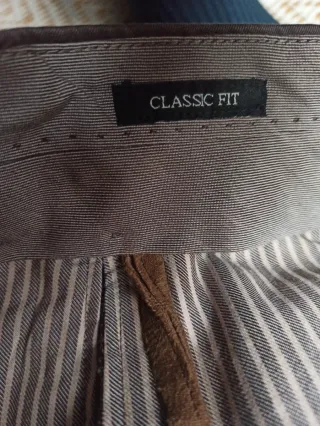 Dos pantalones de vestir talla 44