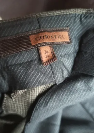 Dos pantalones de vestir talla 44