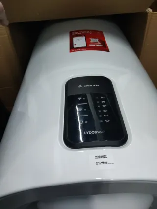 Termo Eléctrico Ariston Lydos Wifi 80L