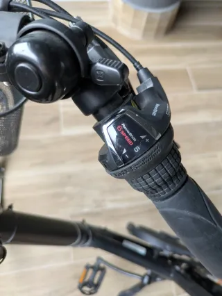 Bici Eléctrica Urbana Negra