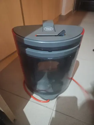 Cafetera Dolce Gusto Roja