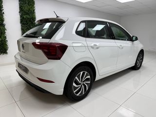 VOLKSWAGEN Polo 1.0 TSI Life desde 235€/mes*
