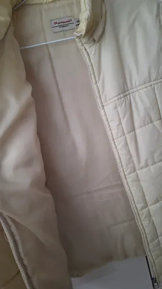 Chaqueta acolchada beige mujer