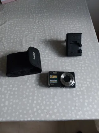 Cámara Fujifilm Finepix F70 EXR 10x Zoom