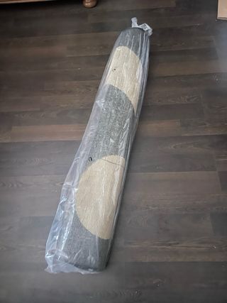 Alfombra salón blanco y negro