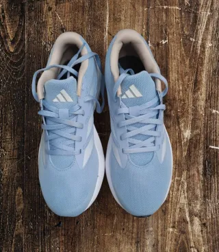 Zapatillas Adidas Azules y Blancas Nuevas