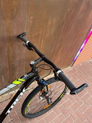 Bicicleta Trek X-Caliber 9 MTB