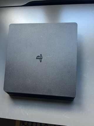 PS4 + GTA V y Rocket League