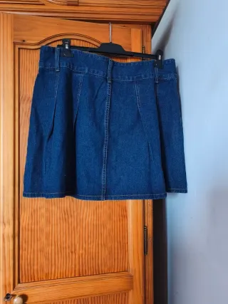 Falda vaquera azul talla 2XL