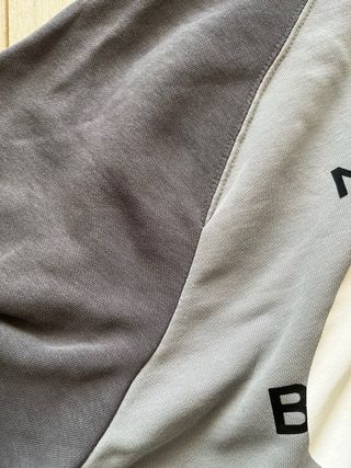 Sudadera Nike Gris International