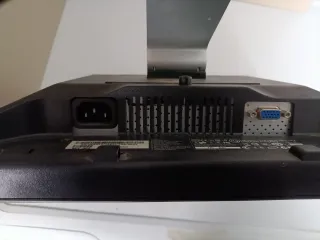 Monitor Dell 17” Negro