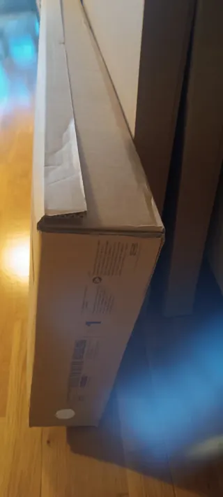 Mesa extensible blanca de madera