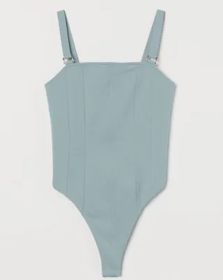 Body verde azulado de tirantes